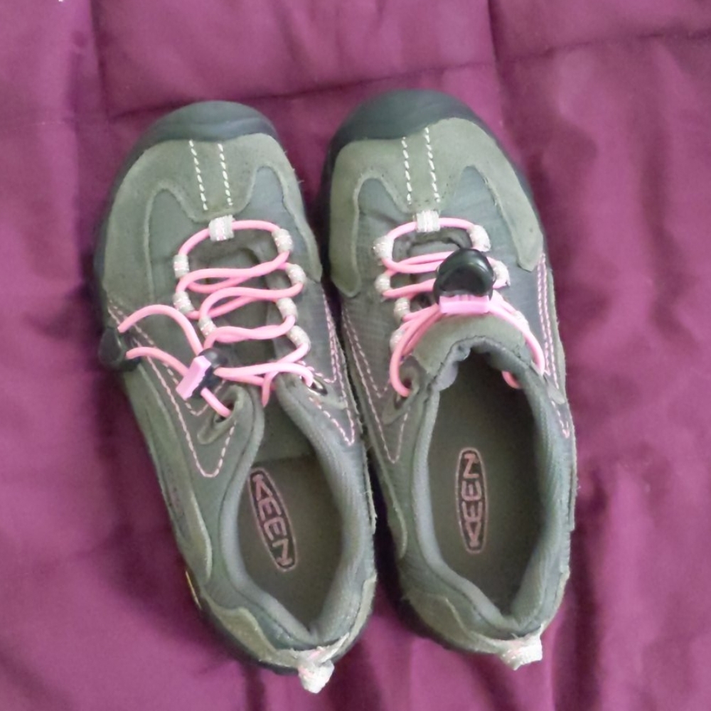 Girls size 13 Keen trail shoes